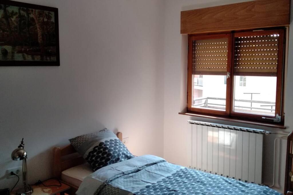 Zrm Center Apartment Idrija Ngoại thất bức ảnh